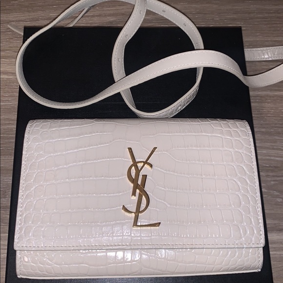 Ysl belt bag only worn once with box and dust bag - Picture 2 of 3